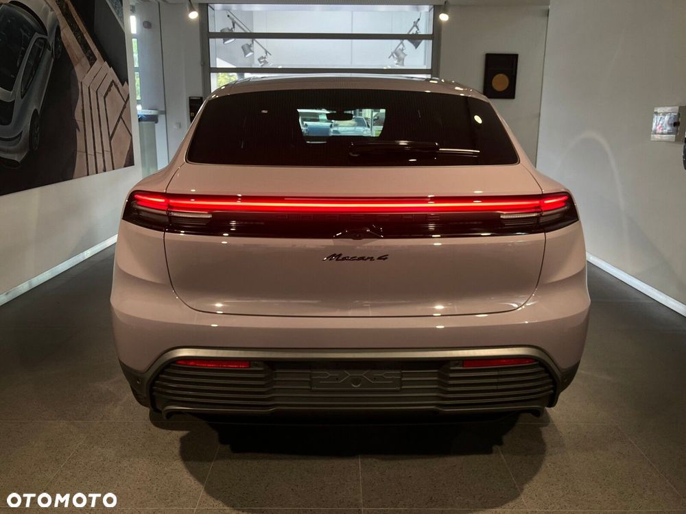 Porsche Macan - 6