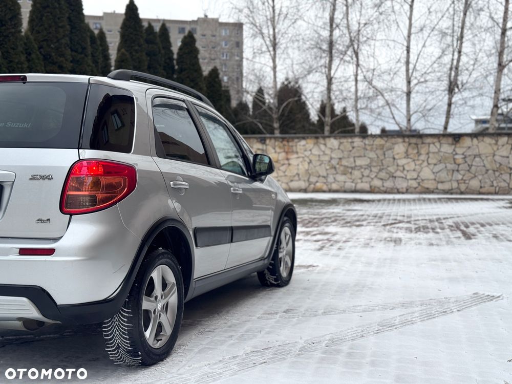 Suzuki SX4 1.6 GS / Premium 4WD - 30