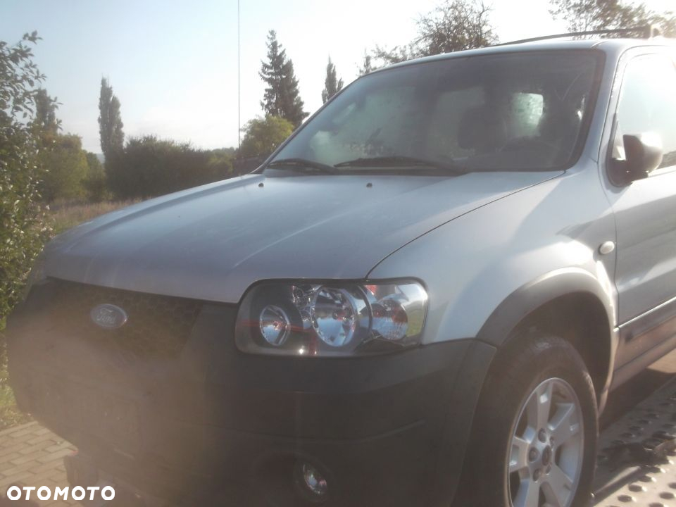 FORD MAVERICK MAZDA TRIBUTE 2,3 150 KM SILNIK  na czesci oryginal czesci ROZNE - 2