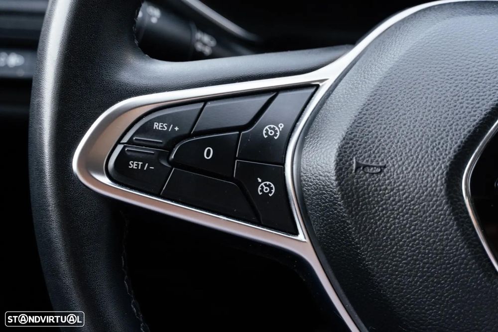 Renault Captur 1.8 E-Tech Full Hybrid Techno - 42
