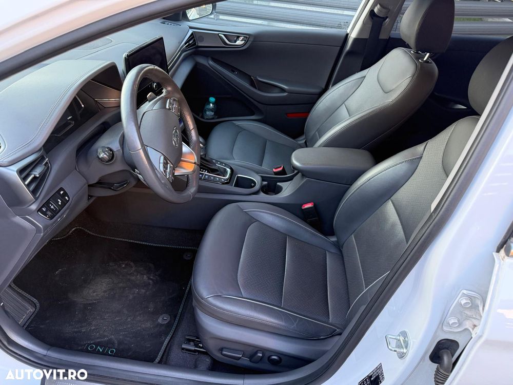 Hyundai IONIQ 1.6 GDI Premium - 12