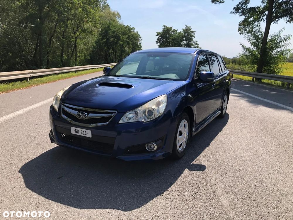 Subaru Legacy - 1