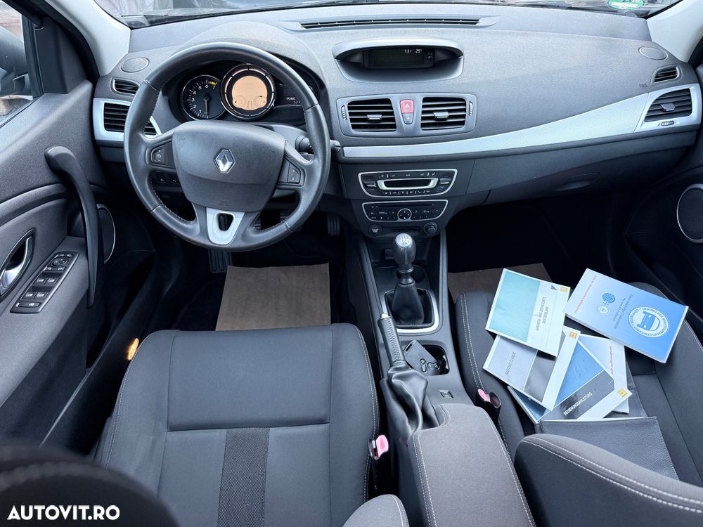 Renault Megane 1.4 TCe Privilege - 8