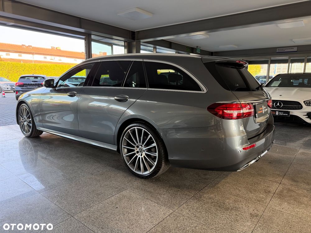 Mercedes-Benz Klasa E 220 d AMG - 13