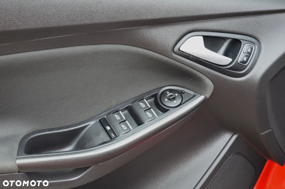Ford Focus - 15