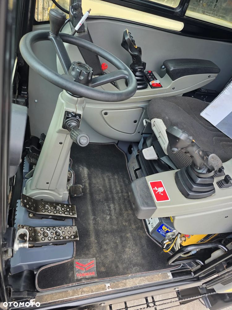 Yanmar B110W Full Opcja System 3D - 25