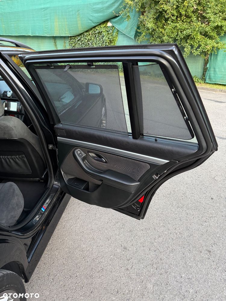 BMW Seria 5 - 25