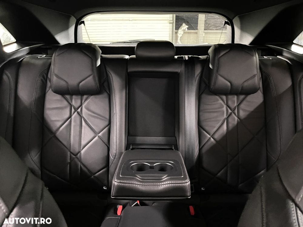 DS Automobiles DS 7 Crossback - 12