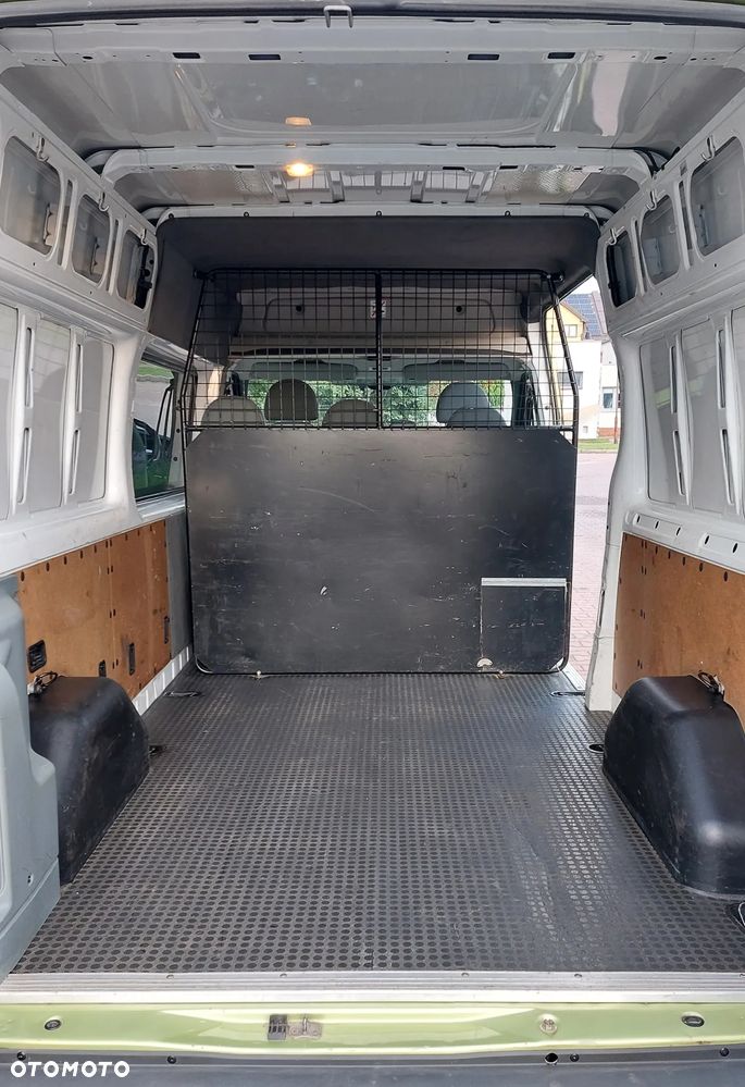 Ford Transit - 33