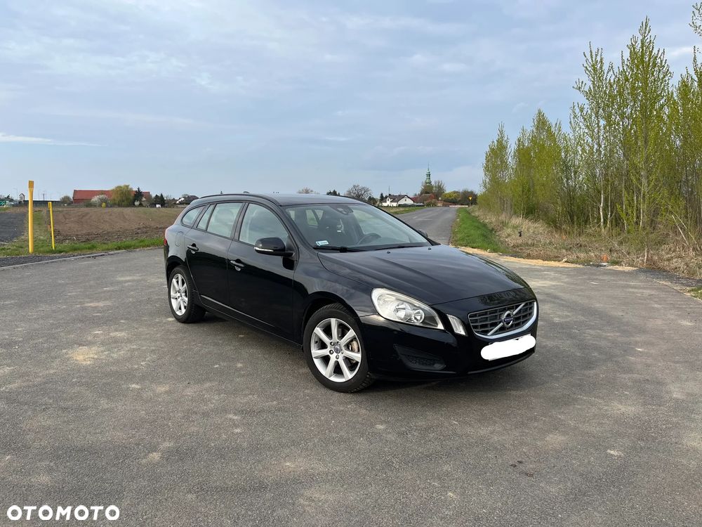 Volvo V60 D2 Kinetic - 1