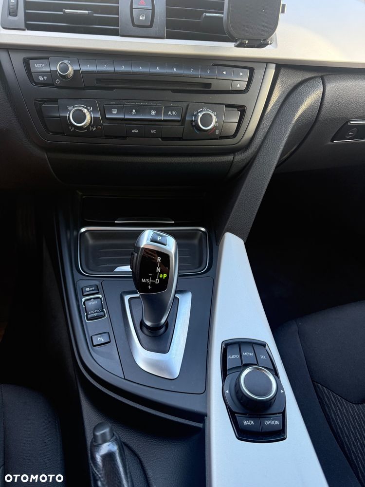 BMW Seria 3 - 14