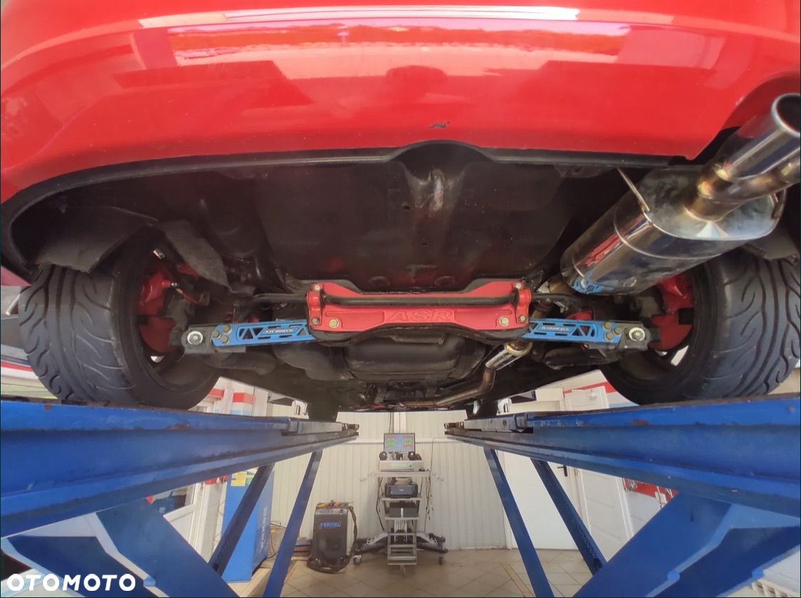 Honda Civic 1.6i Sport - 8