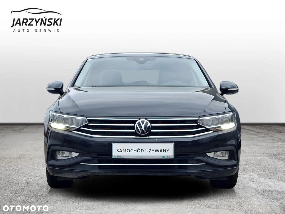Volkswagen Passat 1.5 TSI EVO Business - 8
