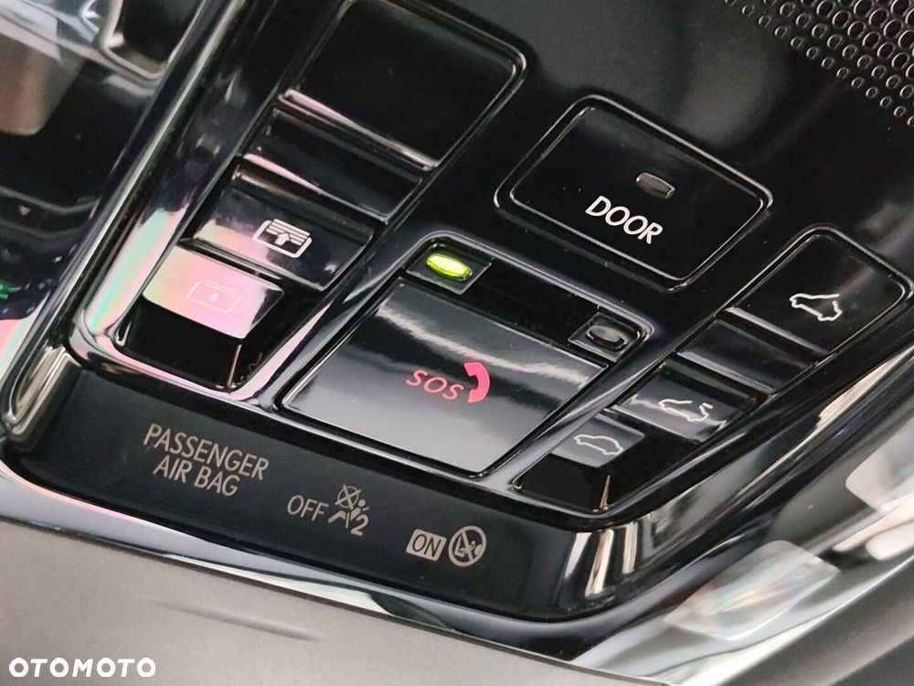 Lexus RX 450h+ F Sport Design - 33