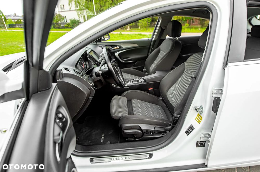 Opel Insignia 2.0 Turbo 4x4 Innovation - 22