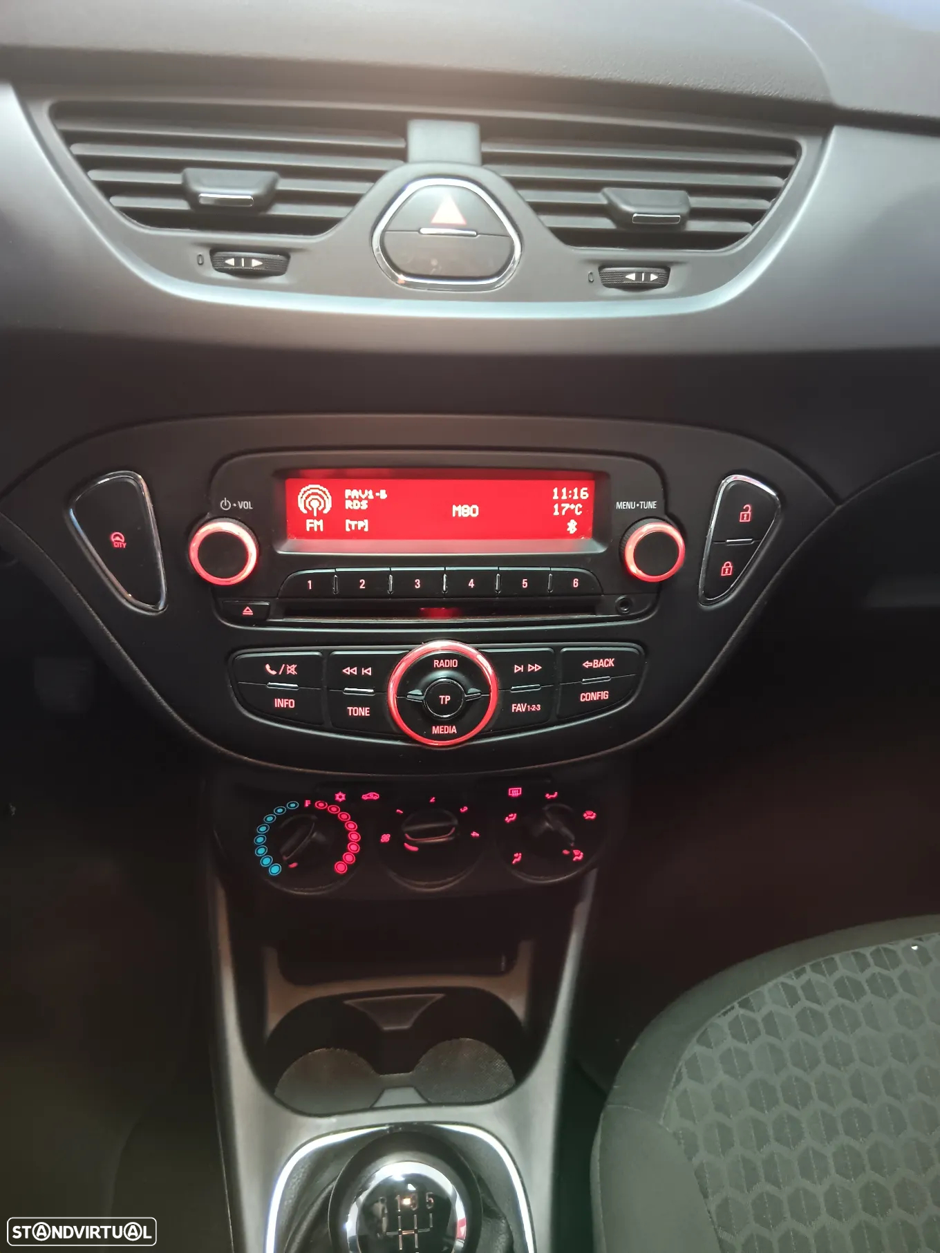 Opel Corsa 1.2 Dynamic - 17