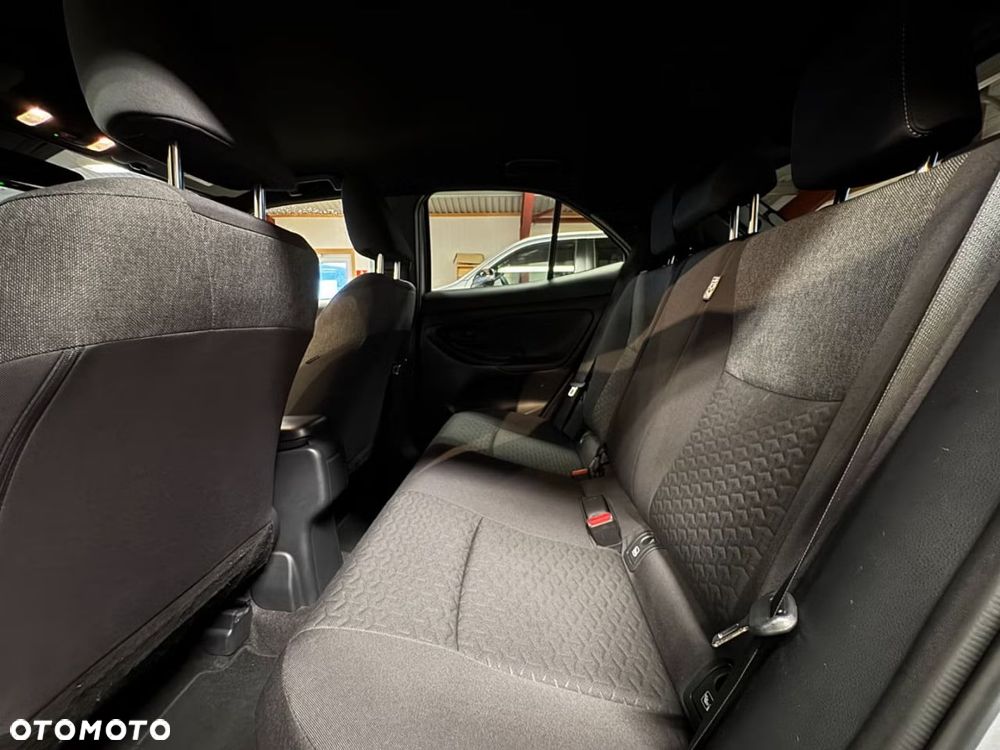 Toyota Yaris Cross 1.5 VVT-i AWD-i Comfort - 14