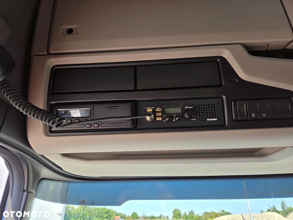Scania S450/ 2021r/ BAKI 1200L/ STANDARD / ZŁOTY KONTRAKT/ KLIMA POSTOJOWA/ LEDY/ SERWIS NIEMCY/ TACHOGRAF SMART 2 - GEN2 V2 - 17