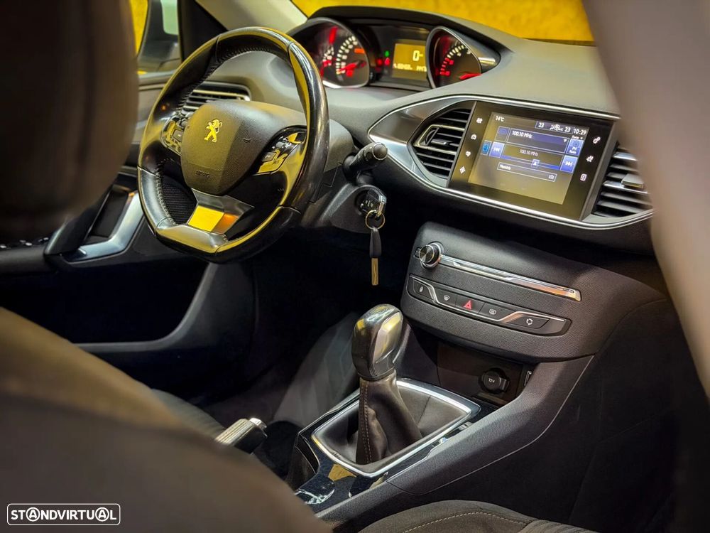 Peugeot 308 1.6 BlueHDi Active - 9