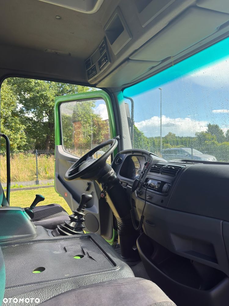 Mercedes-Benz Atego 818 - 13