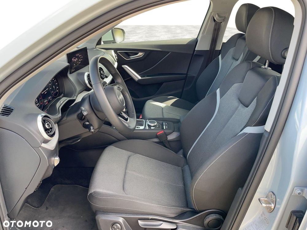 Audi Q2 35 TFSI Advanced S tronic - 12