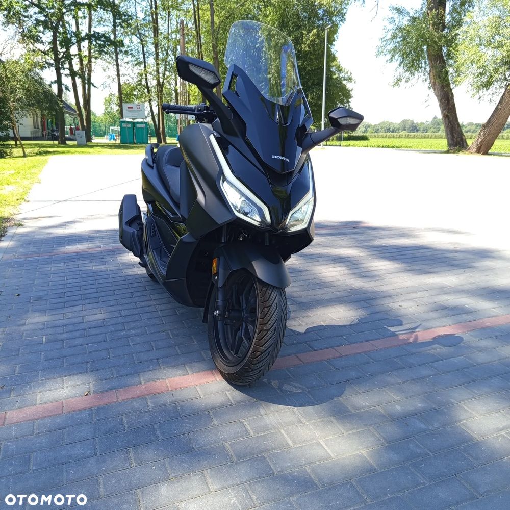 Honda NSS - 11