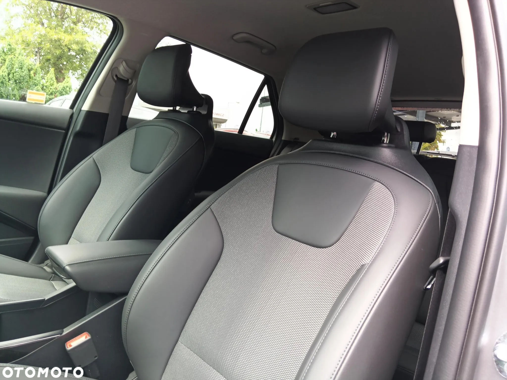 Kia Niro 1.6 GDI Hybrid L - 14