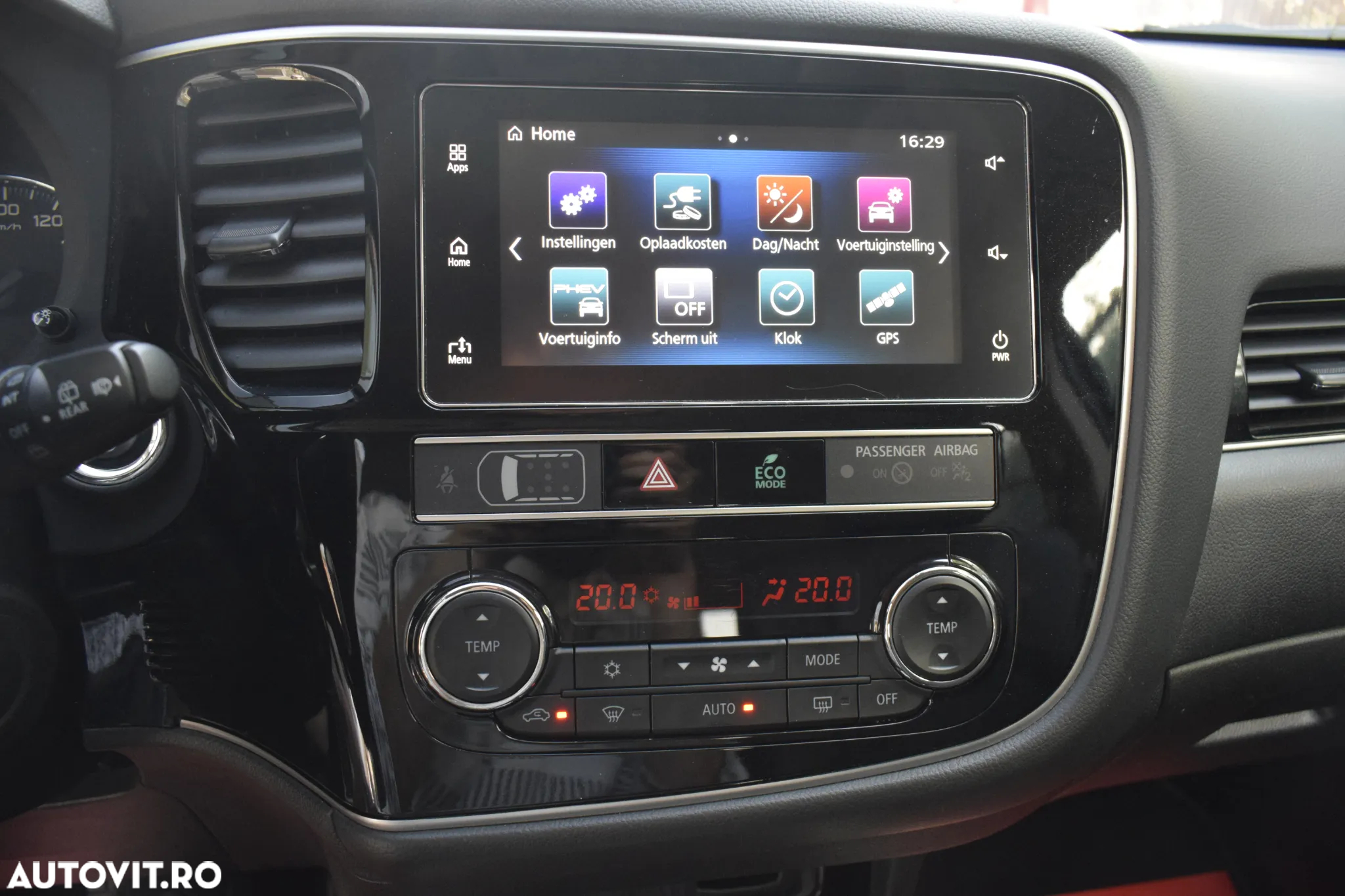 Mitsubishi Outlander PHEV 2.4 L 4X4 Intense - 18