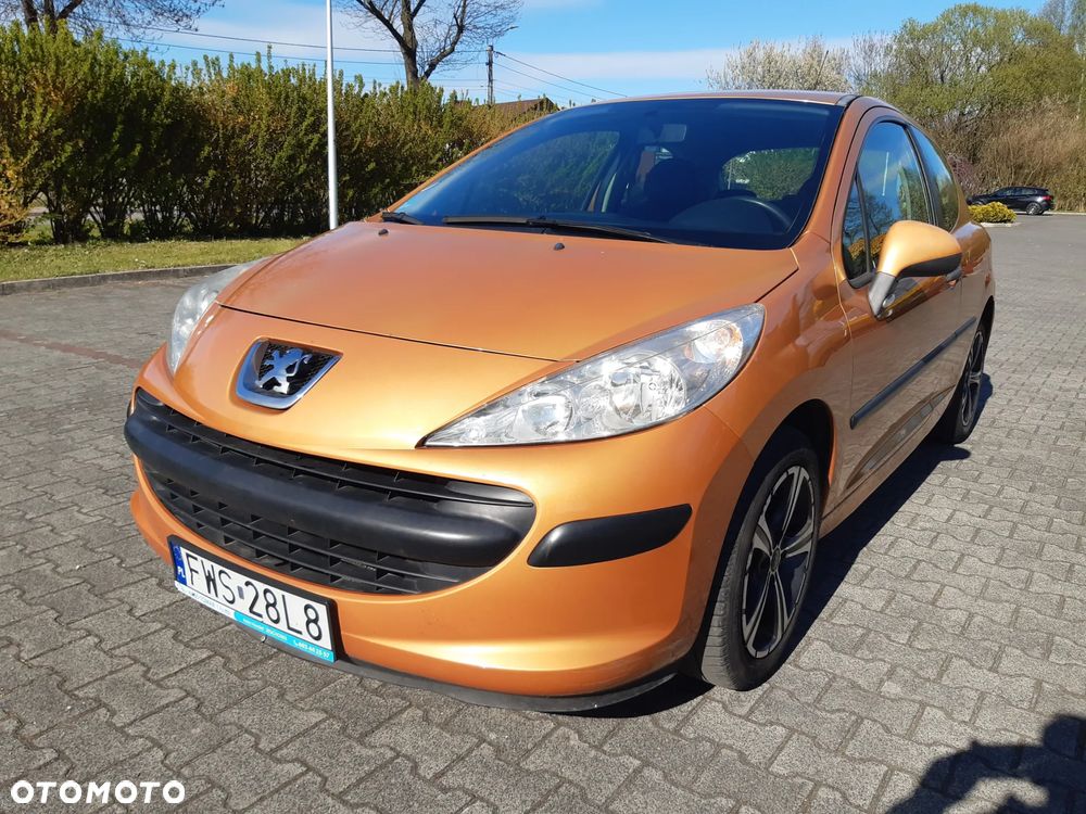 Peugeot 207 110 HDi FAP (Blue Lion) Platinum - 1