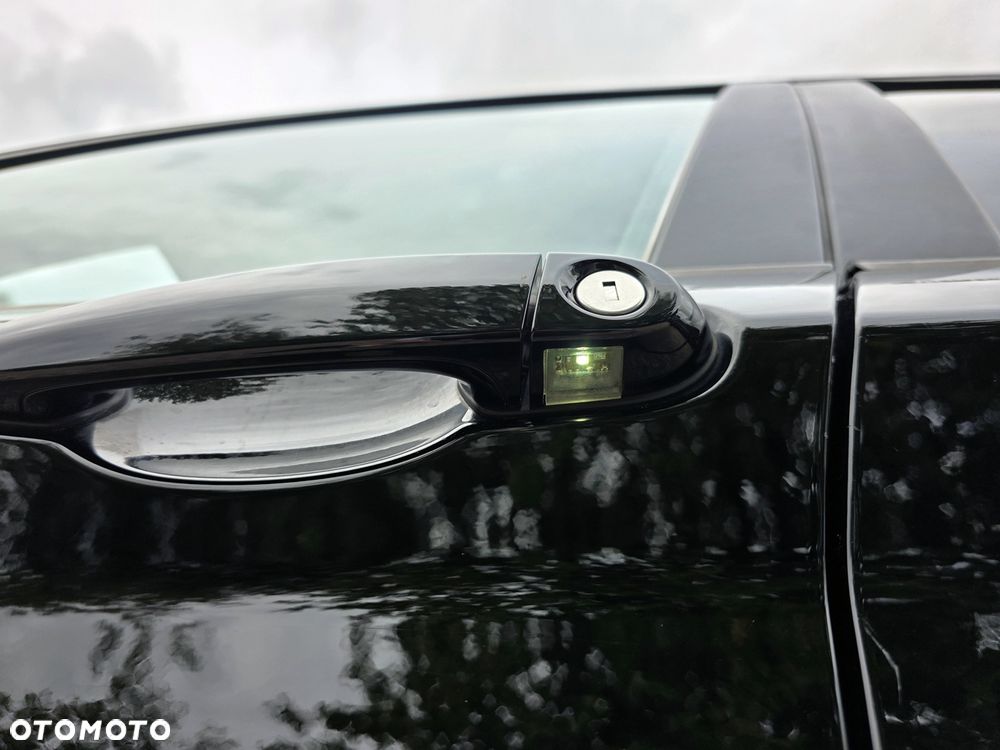 BMW Seria 1 118d DPF - 33