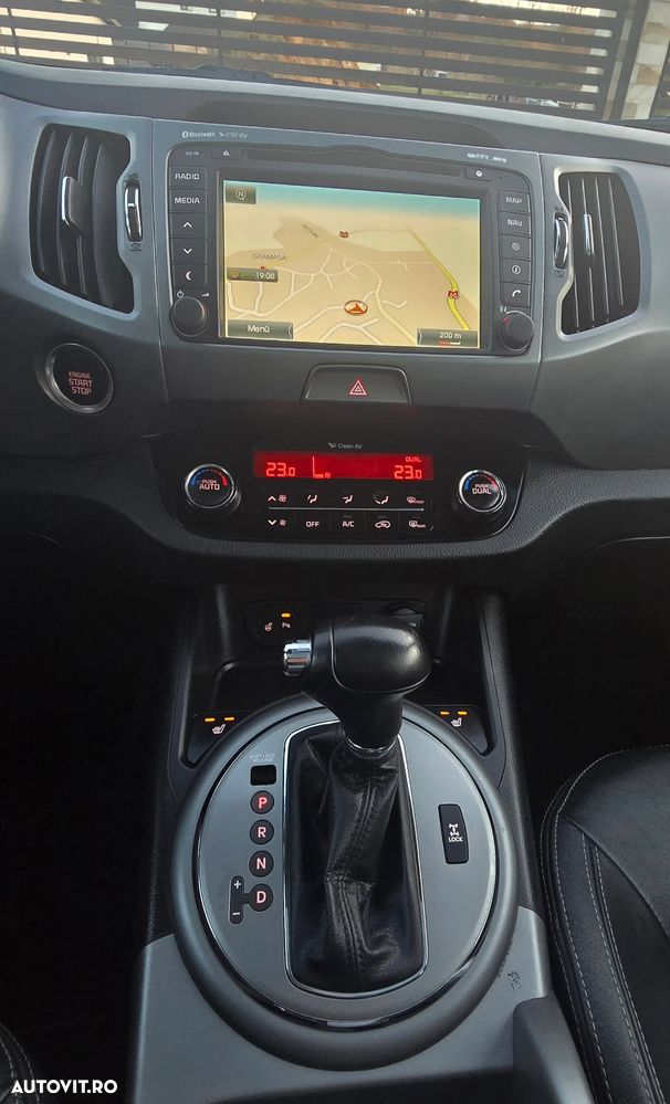 Kia Sportage 2,0 CRDI AWD Aut. Platinum - 37