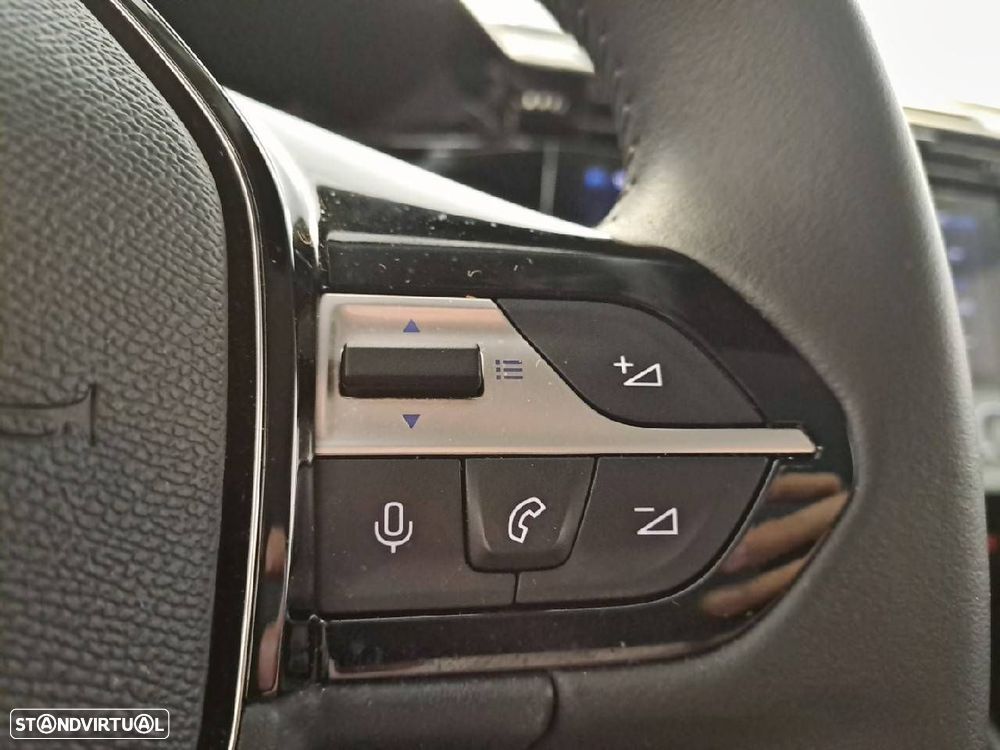 Peugeot 308 1.2 Hybrid Style e-DCS6 - 17