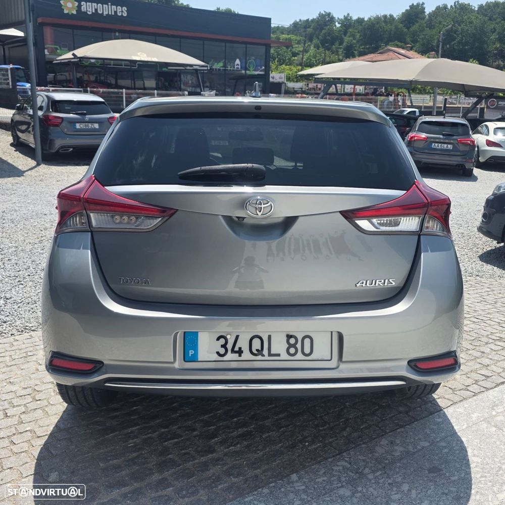 Toyota Auris 1.4 D-4D Comfort+Pack Sport - 7