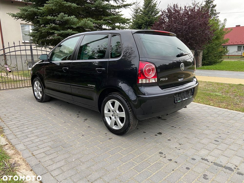 Volkswagen Polo - 8