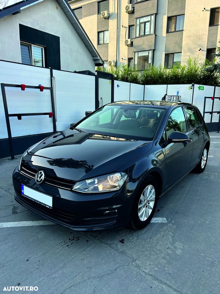 Volkswagen Golf 1.2 TSI DSG Comfortline - 3
