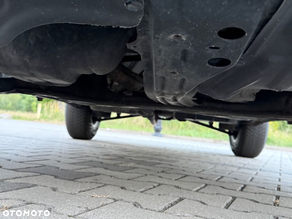 Toyota RAV4 - 30