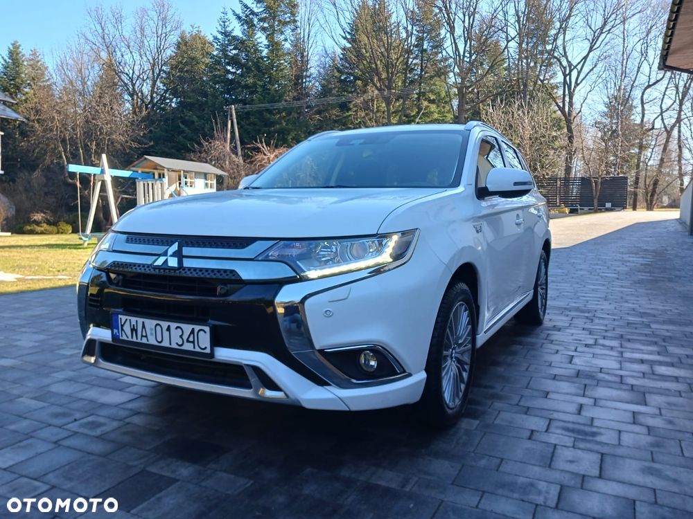 Mitsubishi Outlander 2.4 4WD Diamant+ - 1