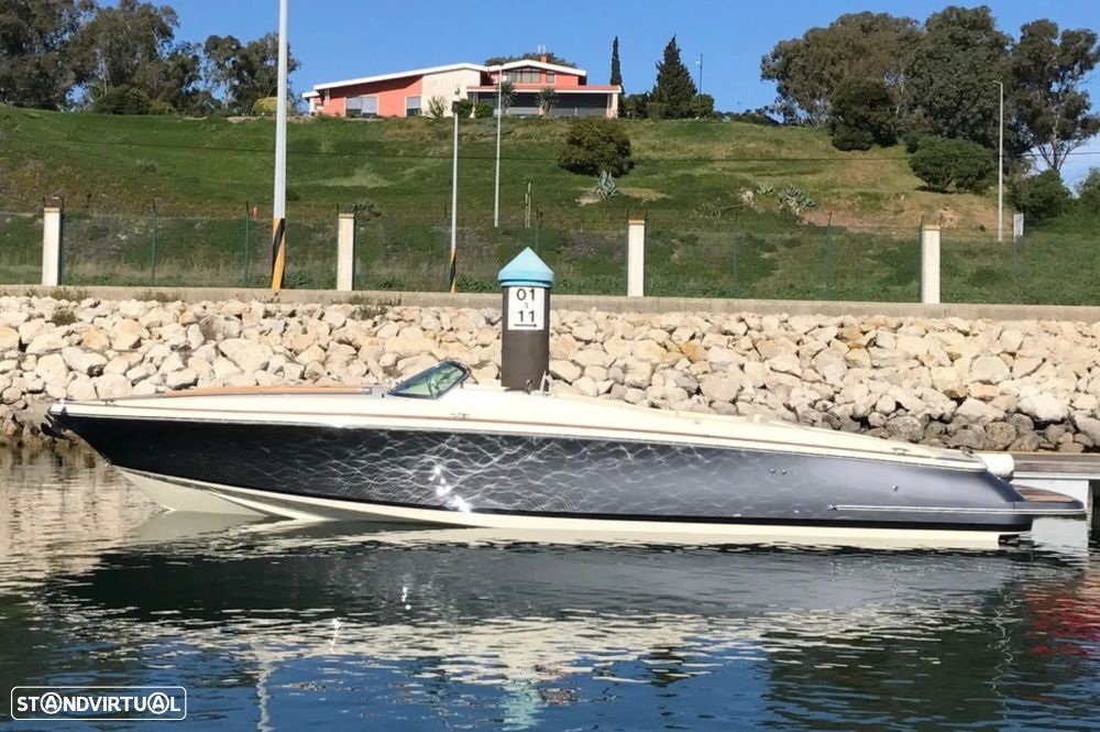 Chris Craft Corsair 32 - 1