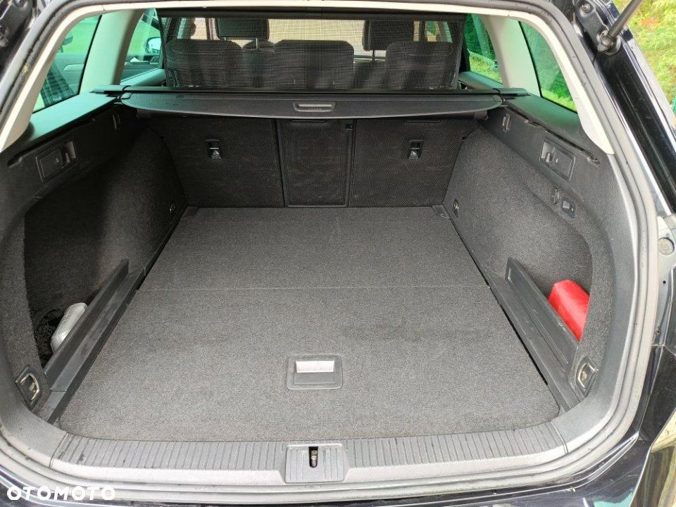 Volkswagen Passat - 26