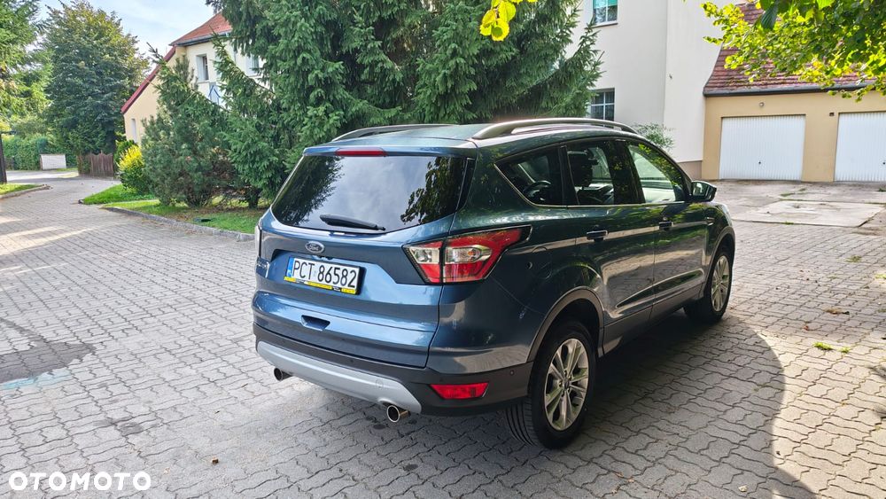 Ford Kuga 1.5 EcoBoost FWD Titanium - 4