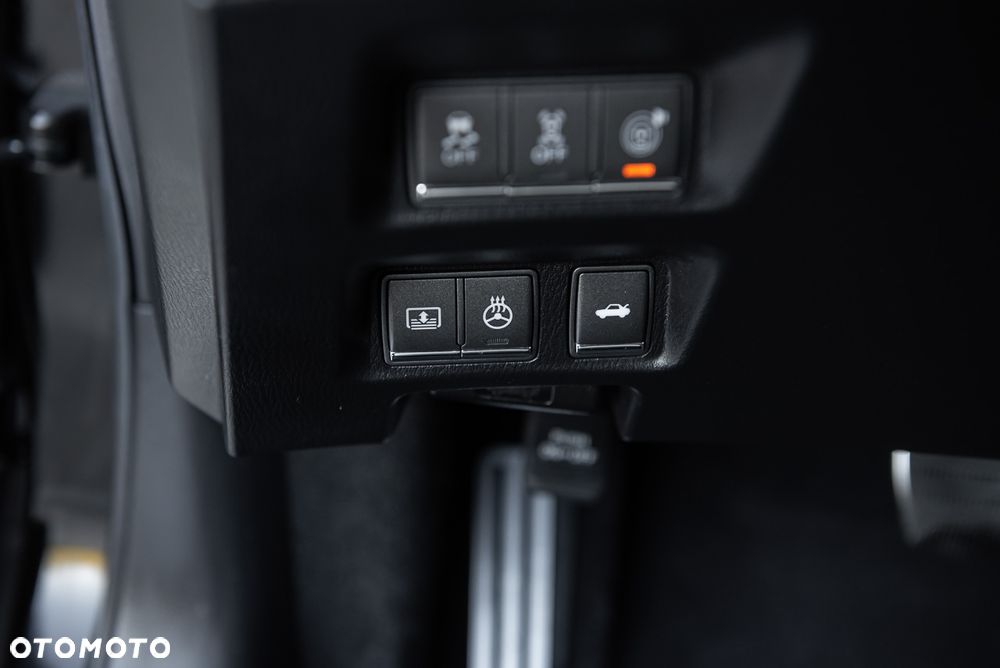 Infiniti M M37 S - 29