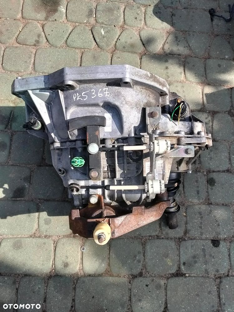 Skrzynia biegów Nissan Interstar 2.5 dci PK5367 - 1