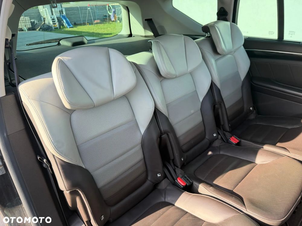Renault Espace BLUE dCi 200 EDC INITIALE PARIS - 16