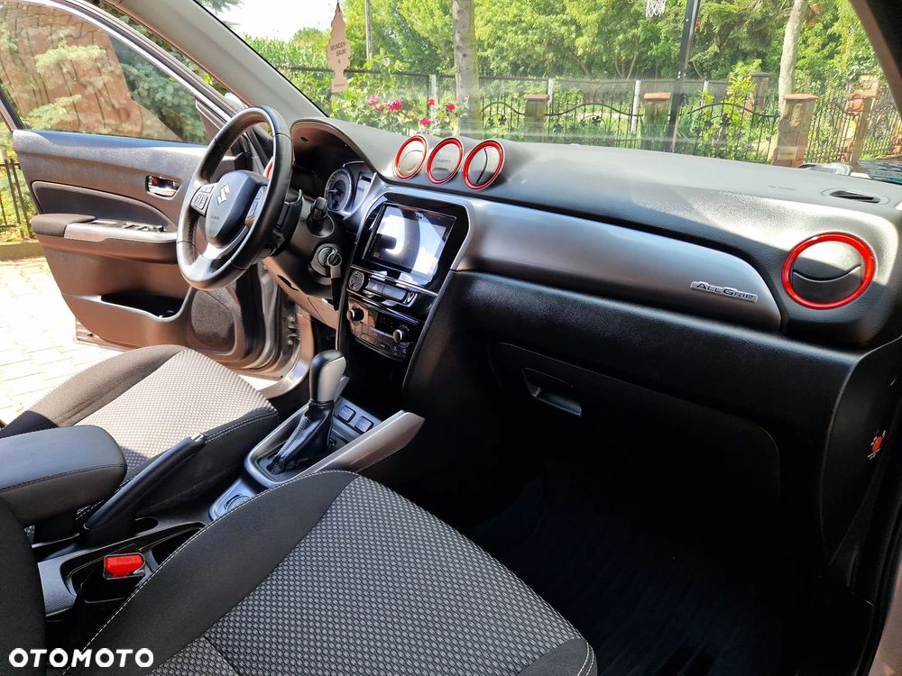 Suzuki Vitara 1.4 Boosterjet Premium 4WD - 25
