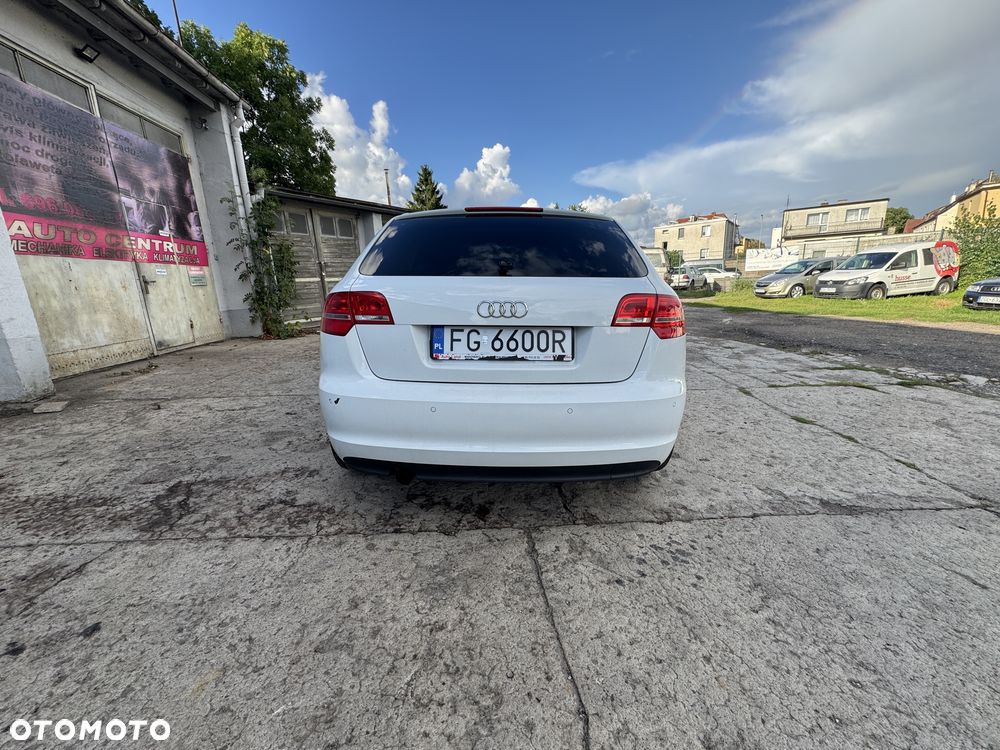 Audi A3 Sportback - 5