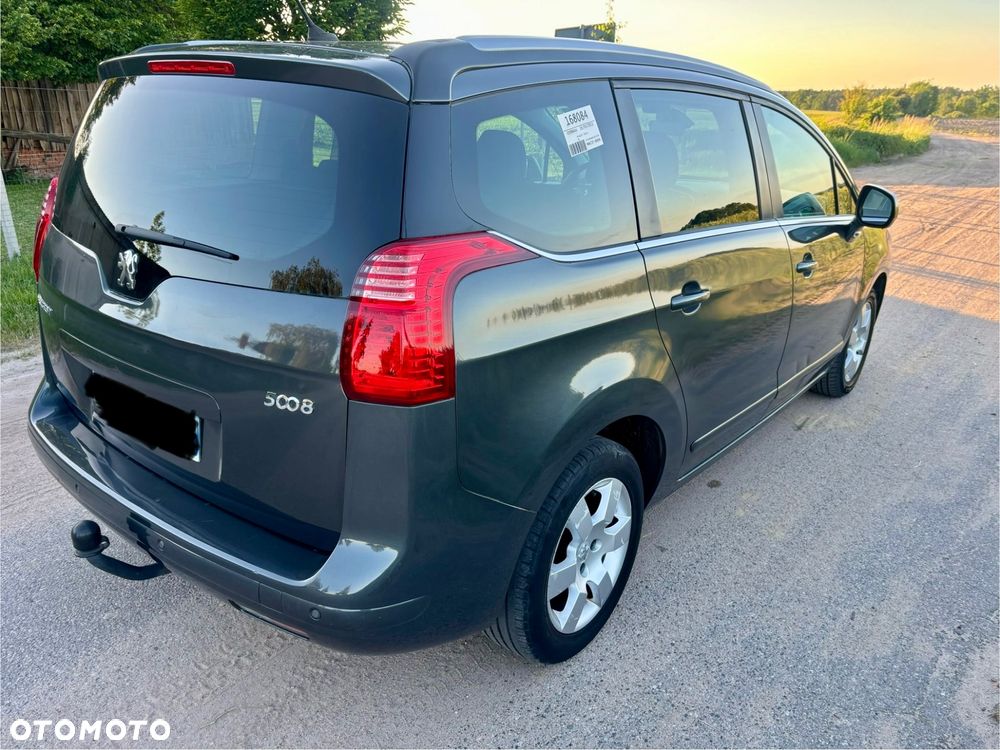 Peugeot 5008 - 15