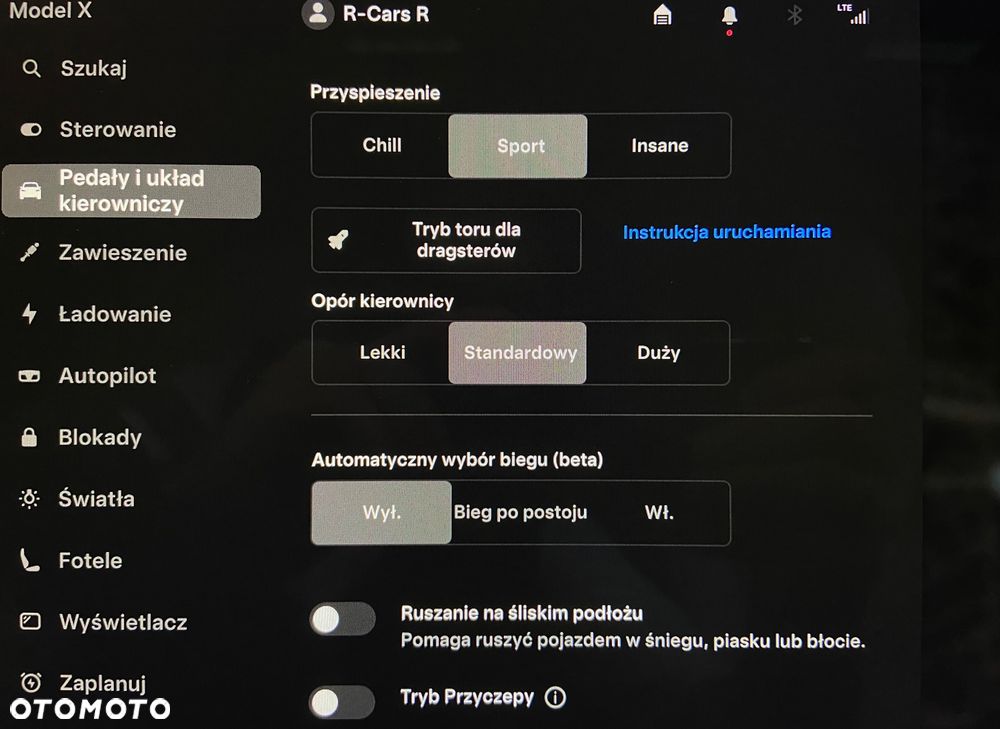 Tesla Model X AWD - 33