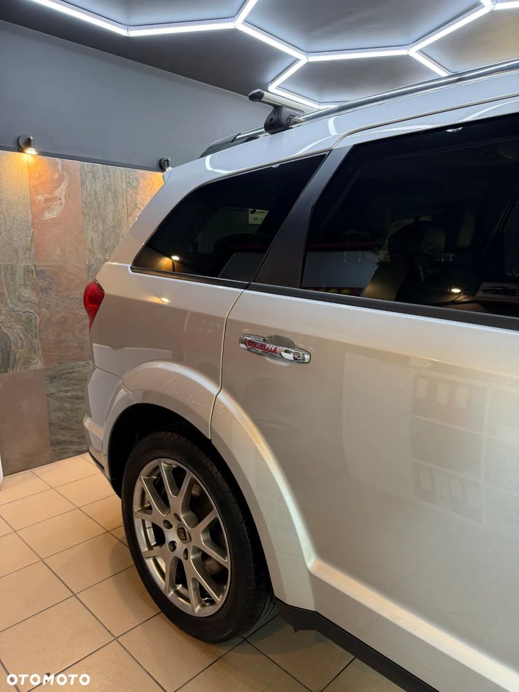 Fiat Freemont 2.0 Multijet Lounge AWD - 3