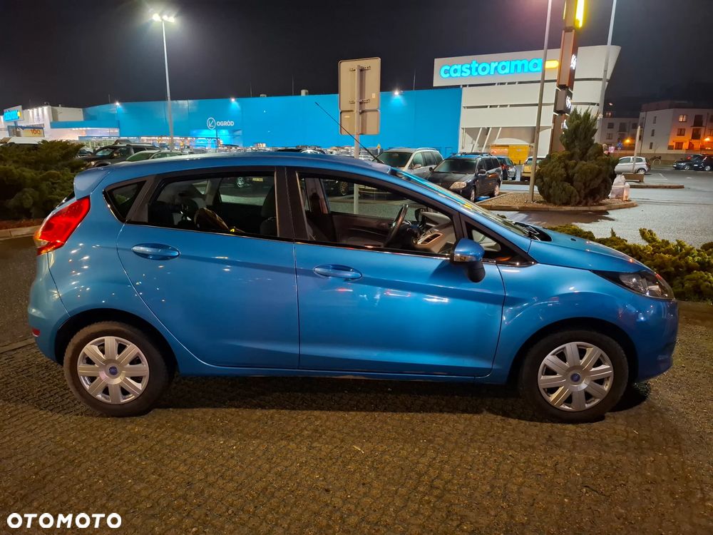 Ford Fiesta 1.25 Silver X (Trend) EU5 - 39