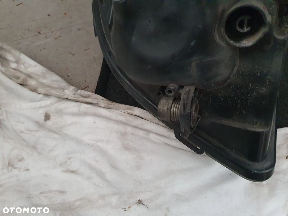 MERCEDES GLK X204 LAMPA BI-XENON PRAWY PRZÓD A2048207559 - 8